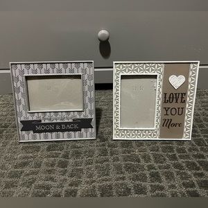 2 4x6 picture frames